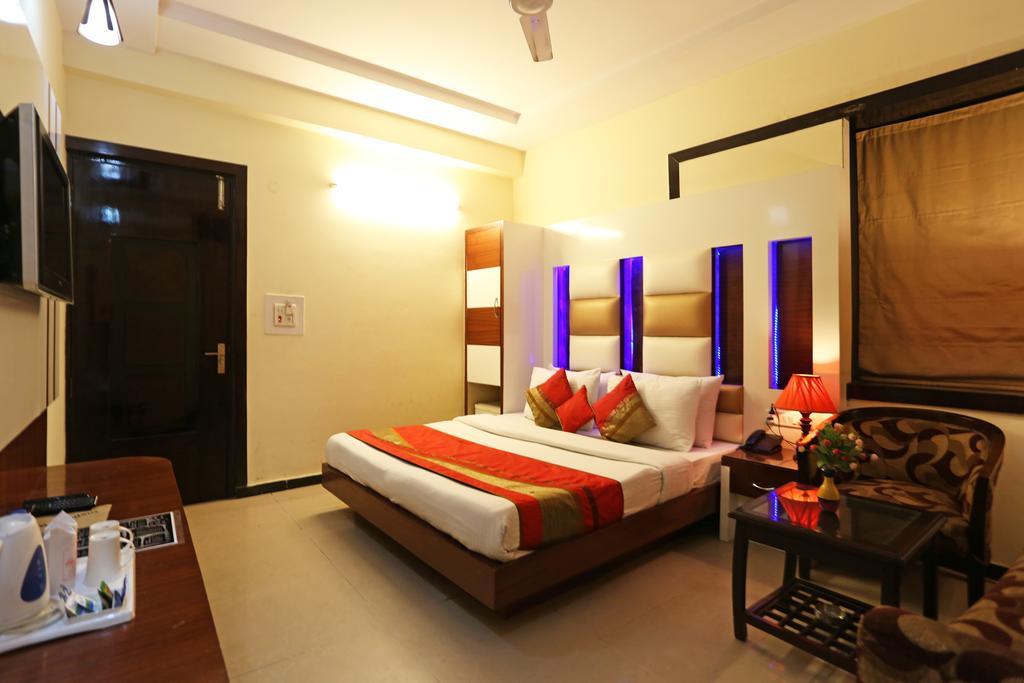 Hotel Star Plaza@New Delhi Railway Station Экстерьер фото